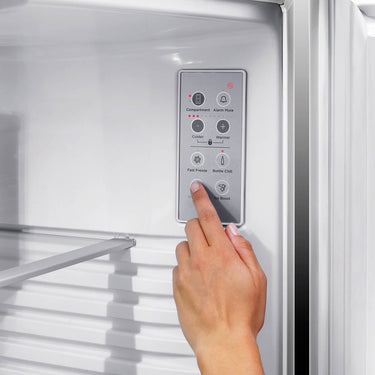 Factory second Fisher & Paykel 494 L Bottom Mount Refrigerator – Stainless Steel (RF522BLPX6)